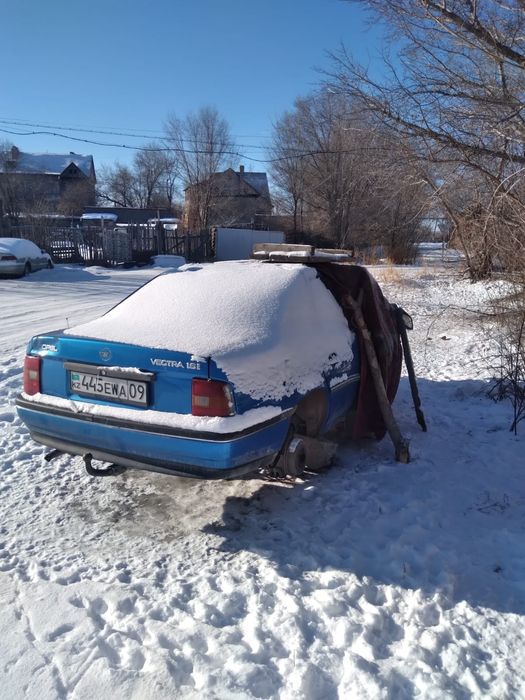 Opel vectra A 1991г.