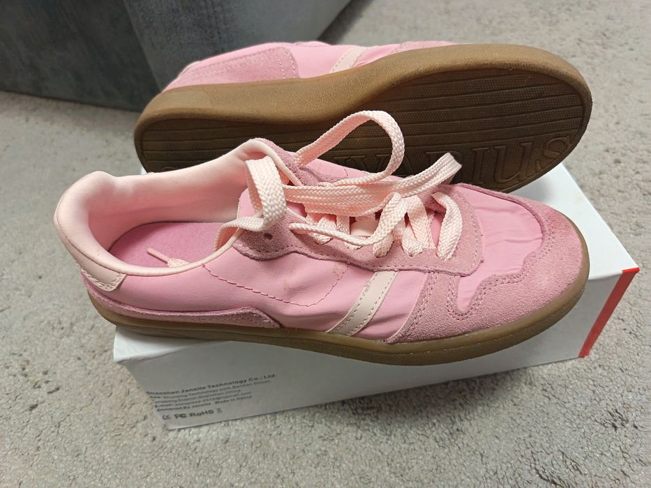 Adidași Stradivarius Damă/Mărime 37