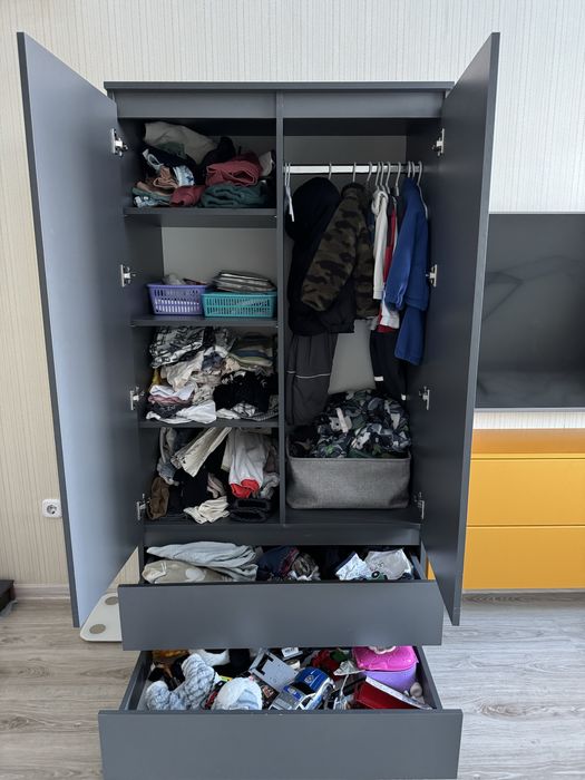 Шкаф серый 180 на 90