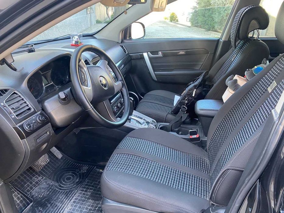 Продается Chevrolet Captiva 3.0. 2015 года, без вложений