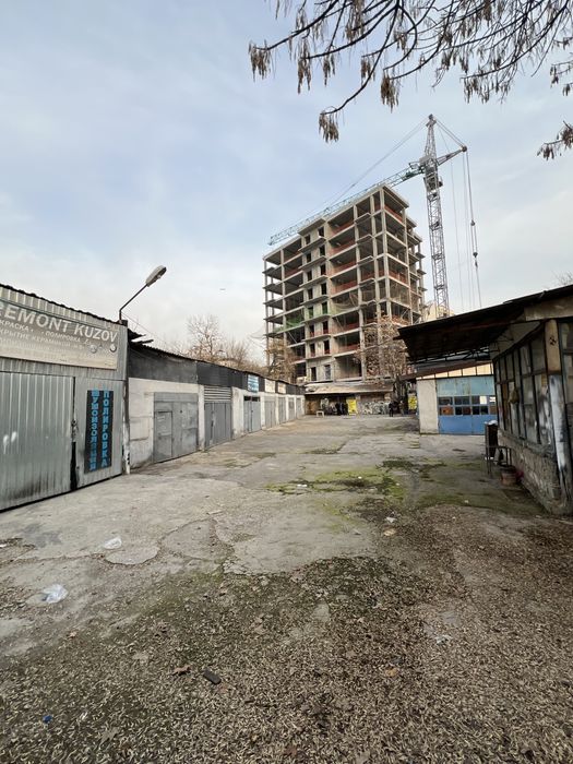 Продается 12 соток - напротив Базара Катартал, готовый бизнес АвтоБокс