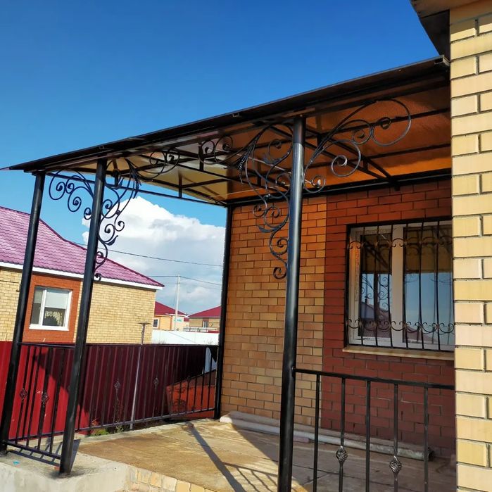 Навес для машин.