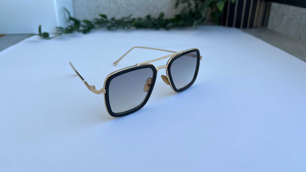 Ochelari de soare Dita Flight Style - Rama aurie Lentile negre