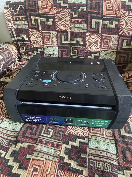 Музыкальный центр sony