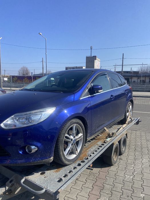 Aripa/aripi stanga/dreapta ford focus 3