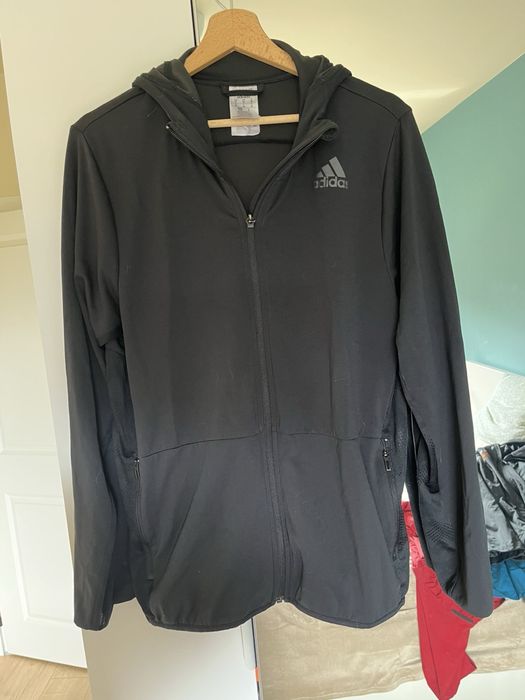 Спортни  мъжки дрехи