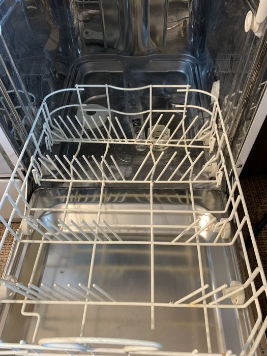 Посудомоечная машина Whirpool