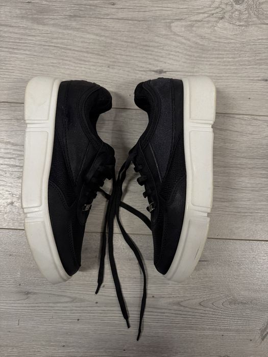 Черни маратонки на U.S. Polo Assn.