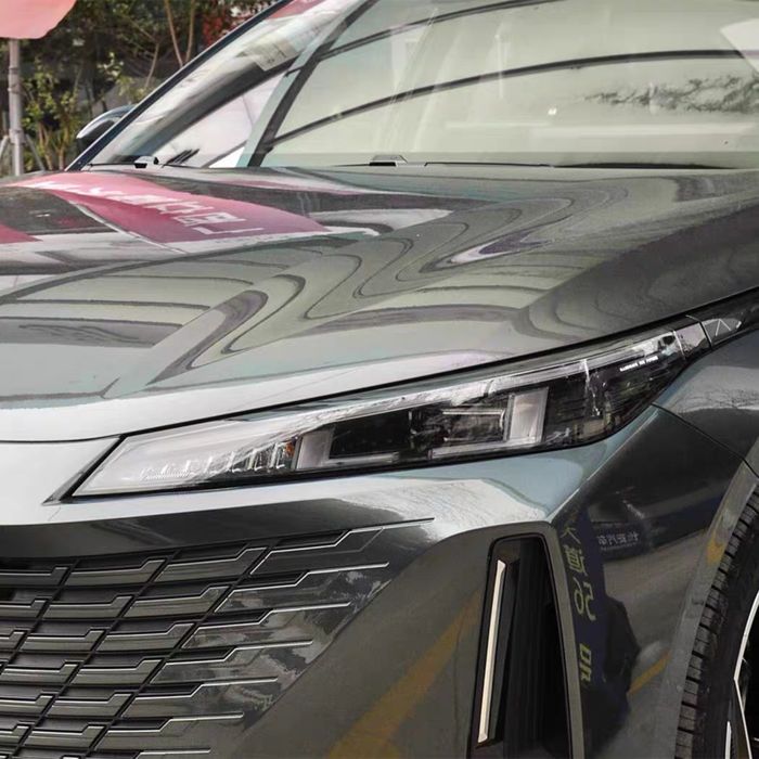 Стекло фары Changan Eado