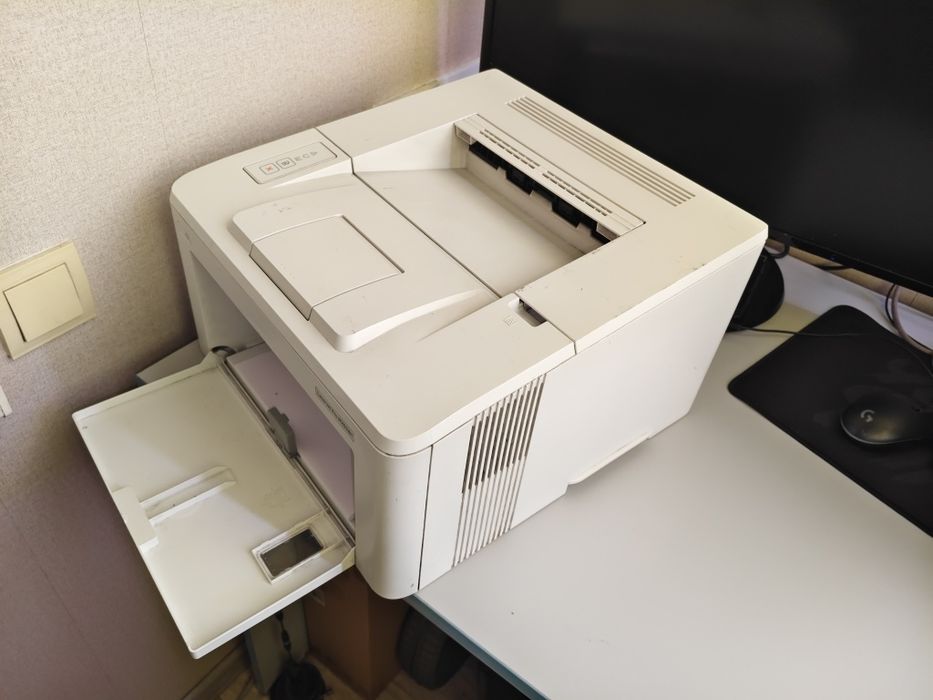 Принтер HP Laser Jet Pro m203dn