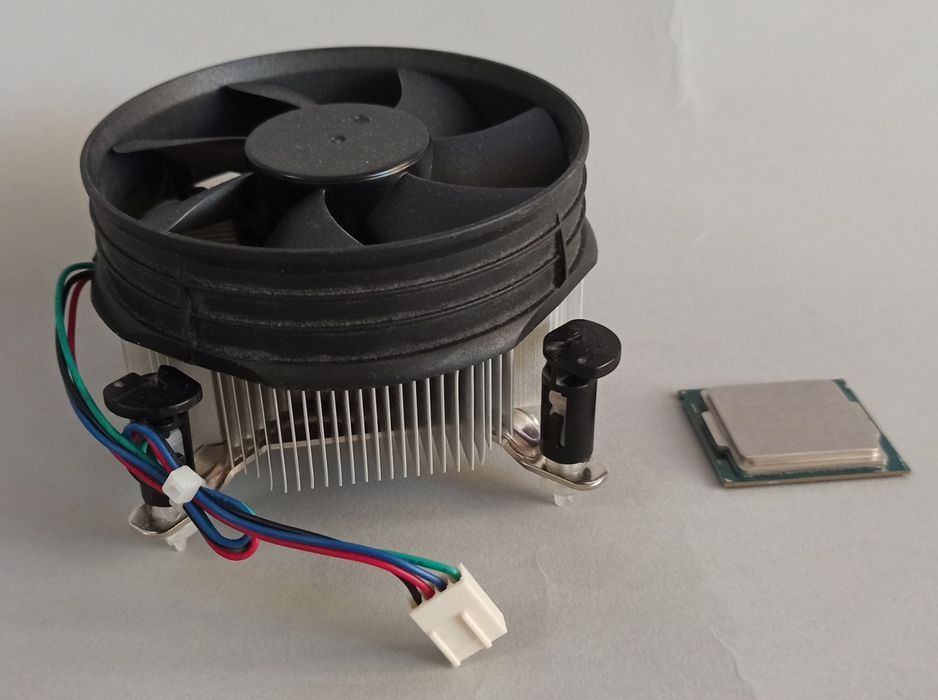 Procesor Intel i5 6500, 3.2GHz + cooler