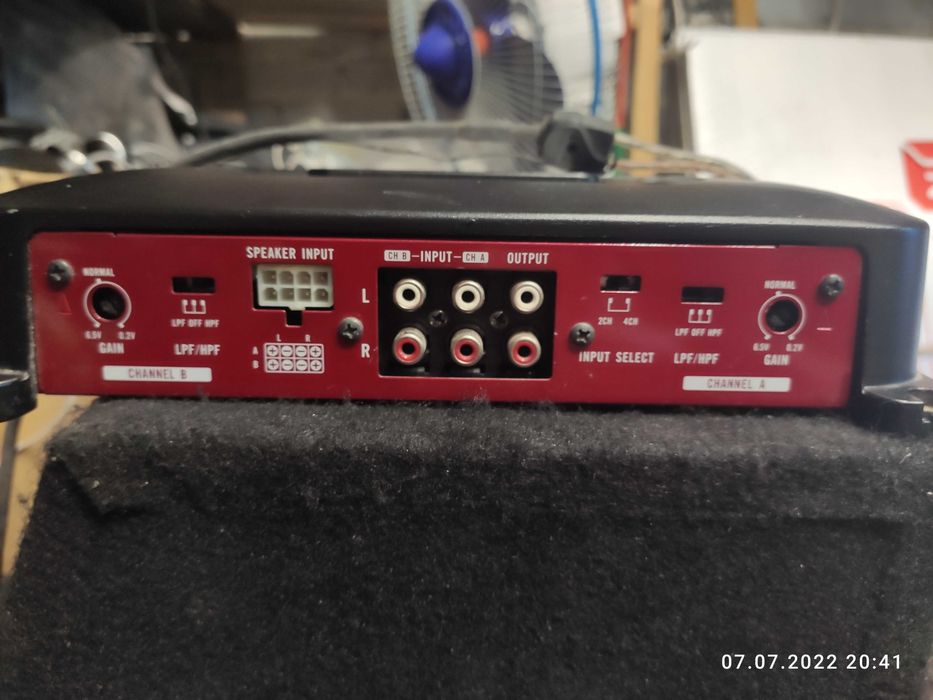 Сабвуфер, усилитель, акустика