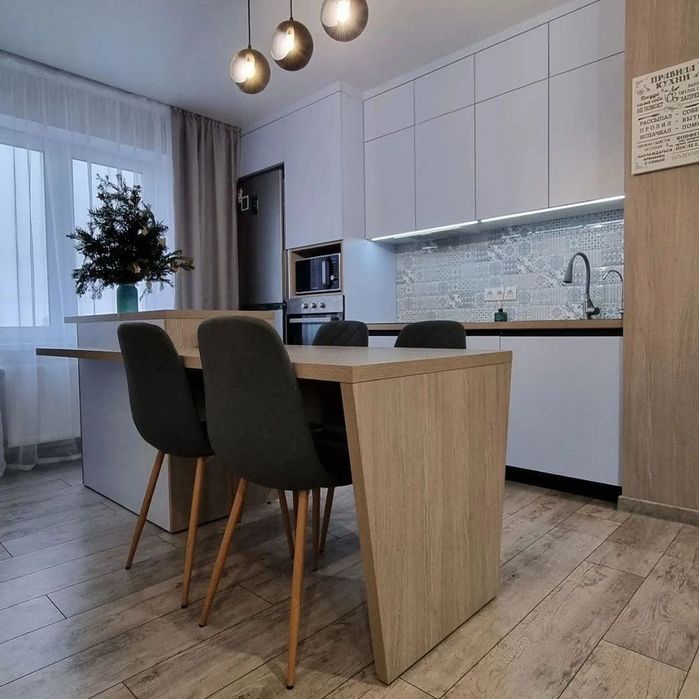 Кухонный гарнитур/ кухни под заказ