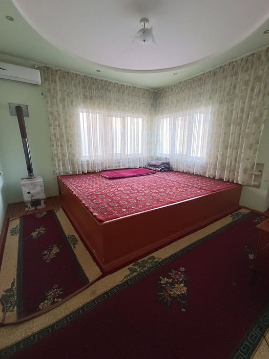 Ойбек махаллада ( Запчасть бозор) 6 хонали 9.5 сотк ли ховлили Уй соти