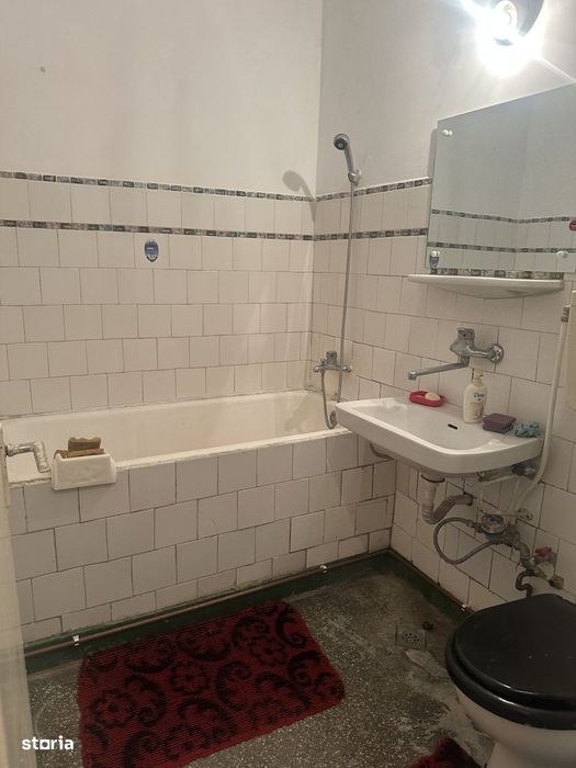 Campina - ap. 2 cam - parter - 48 mp - 55000 Euro/Neg.