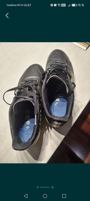 Ghete fotbal crampoane Adidas nr 37