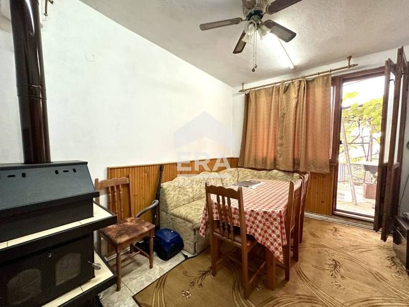 Продава се Къща в Дебелец - 169 кв.м за 829 €/кв.м - Снимка #1