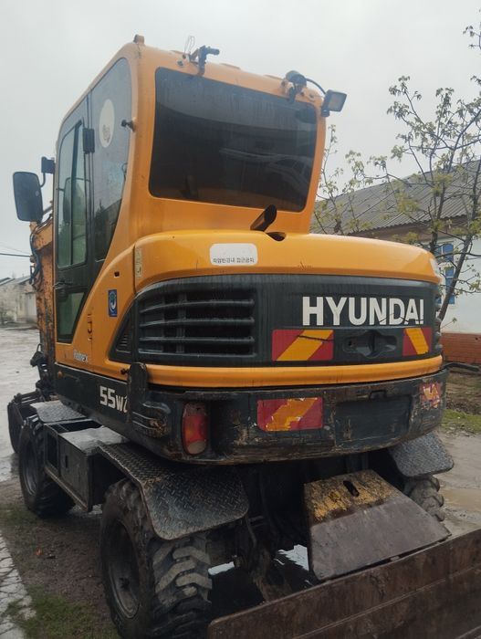 Hyundai 55i sotiladi