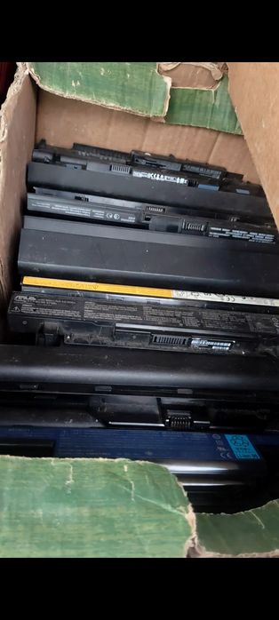 Lot baterii laptop