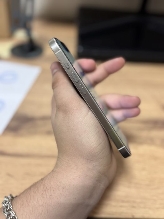 Айфон,IPhone 15 Pro 128gb 100%