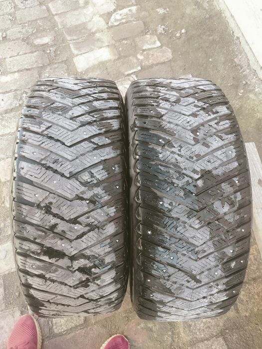 Шины 225.55.R18 сатылады