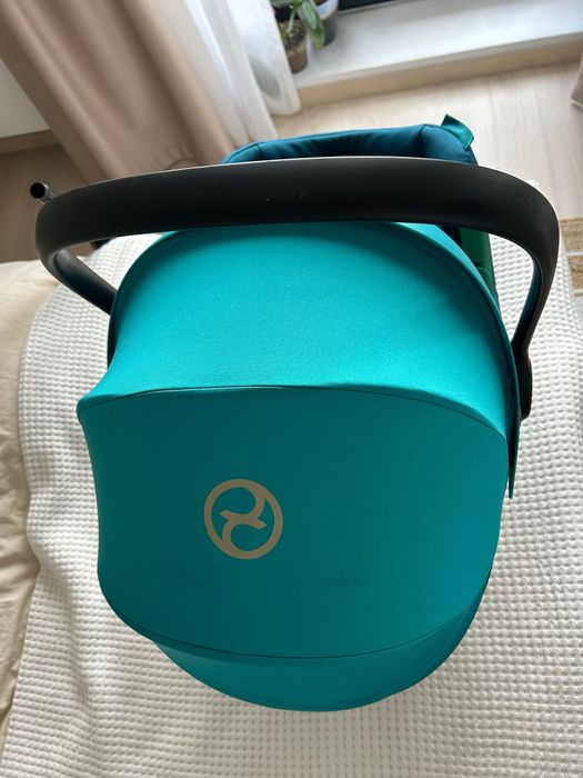 Scoica cybex aton 5 + baza isofix