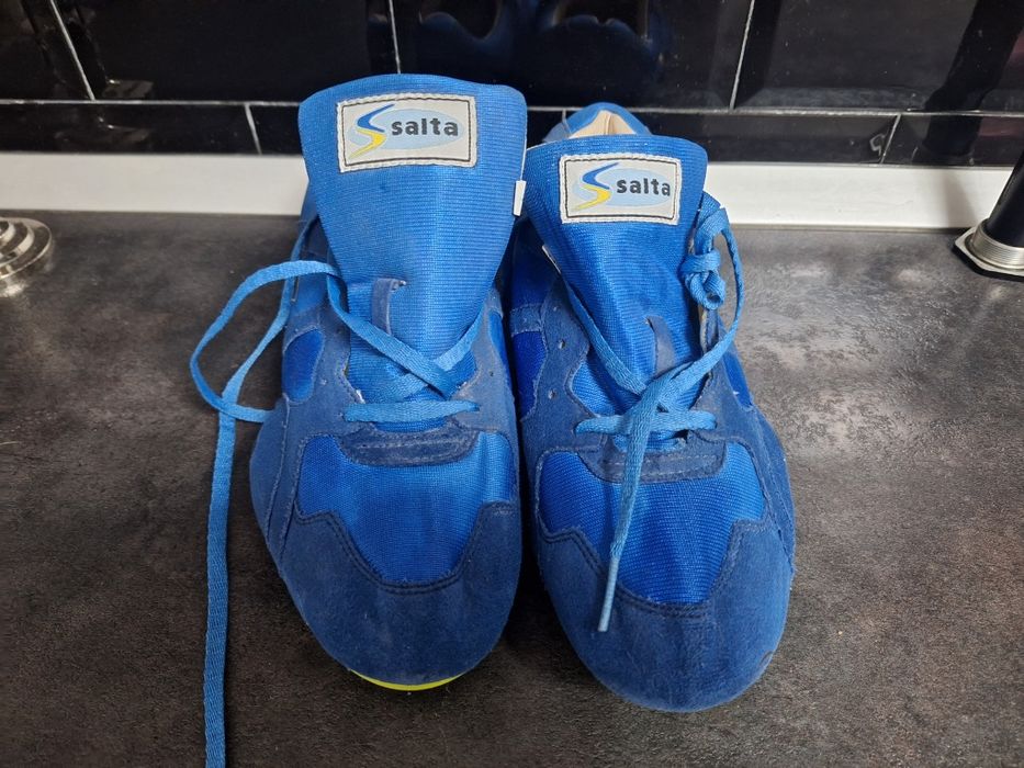 Ghete fotbal marimea 44