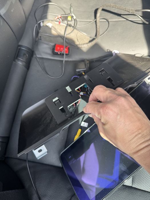 Андроид голова на БМВ