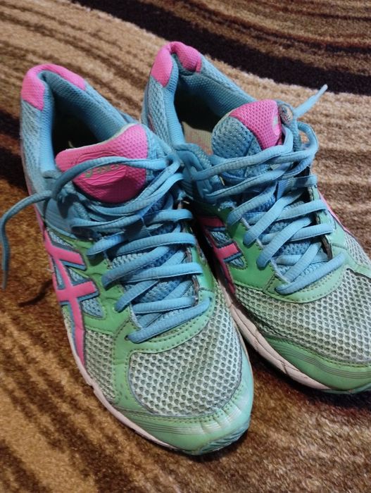 Маратонки Асикс 37 номер