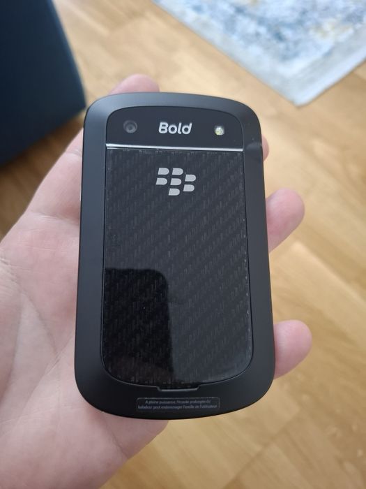 BlackBerry 9900 Bold