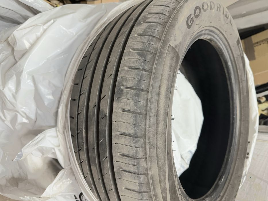 Шины Goodride 235/55/17 лето комплект