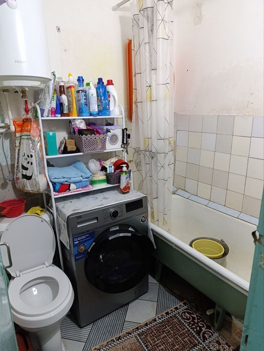 2 xonali bez makler aranchada sotladi