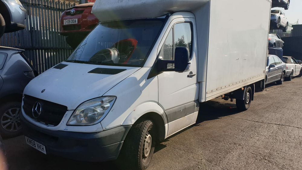 Dezmembrez mercedes sprinter. Vw crafter lt .vito