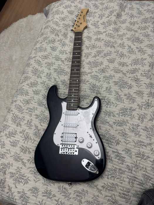 Электрогитара Levinson