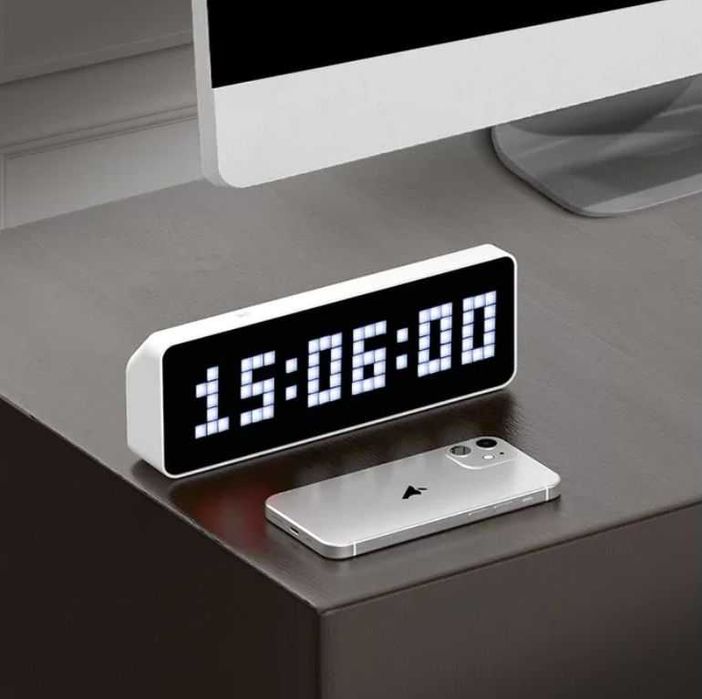 Ulanzi Smart Pixel Clock TC001
