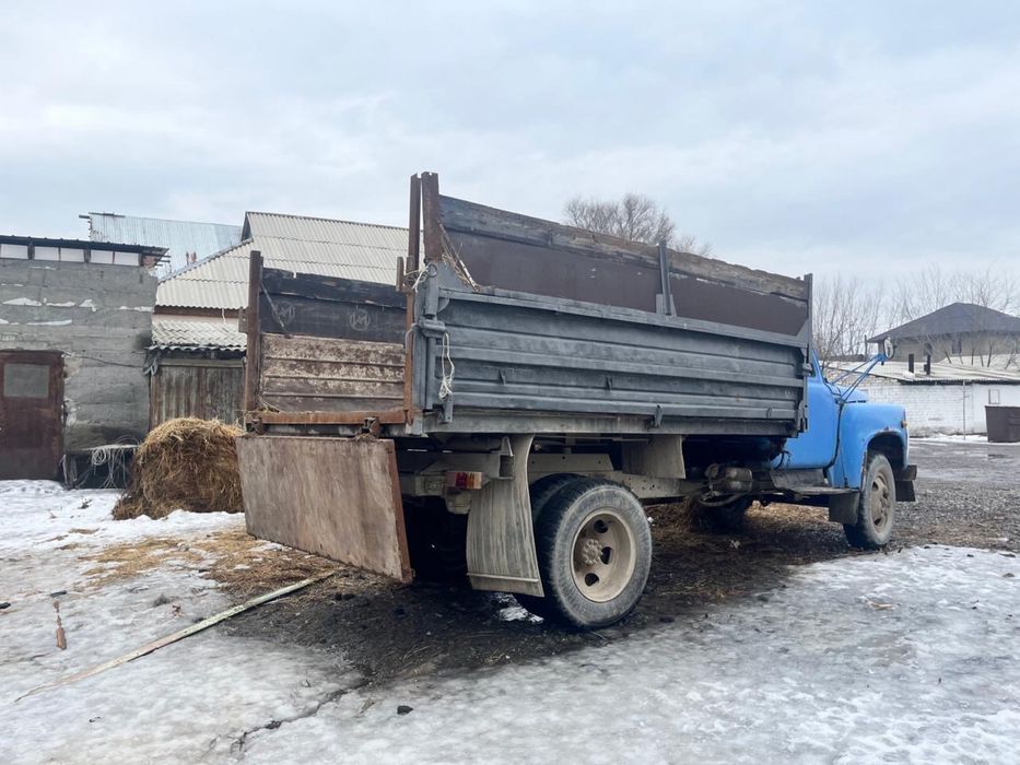 Газ 53 в хорошем состояний