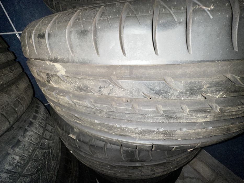 Roti 255 60 r18 vara de pe suv