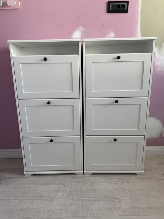 Vand 2 pantofare IKEA, stare buna