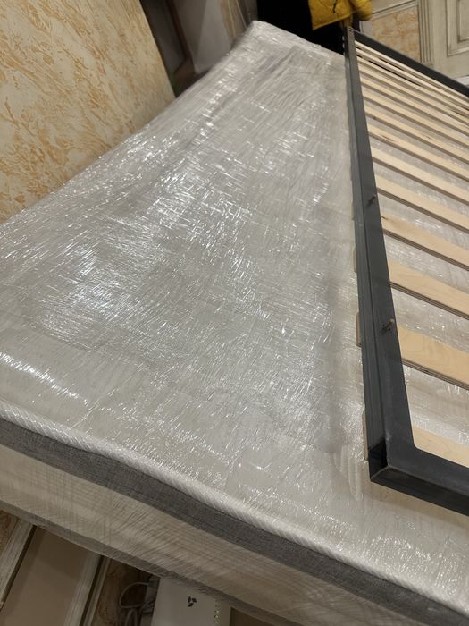 Продам кровать двухспальная