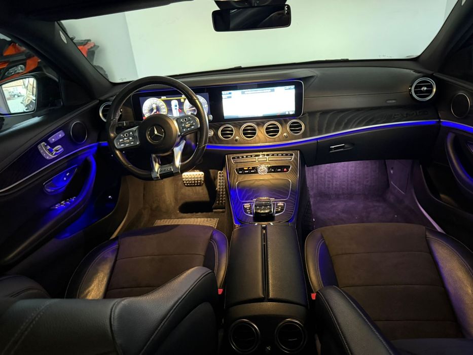 Mercedes Benz E 400 4 Matic AMG 340 caii