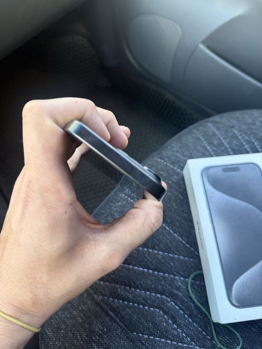 Iphone 15 pro 128 gb