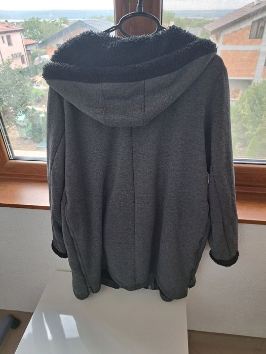 Суичър за бебеносене bonprix