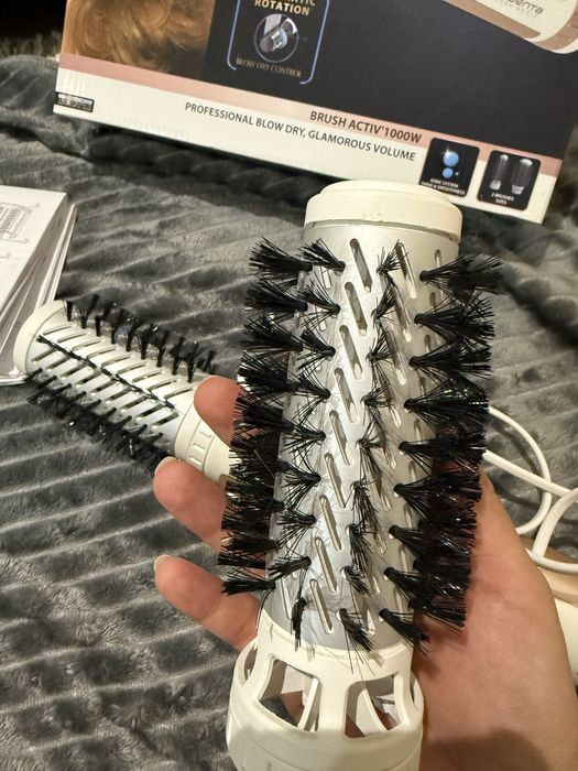 Фен щетка Rowenta brush activ