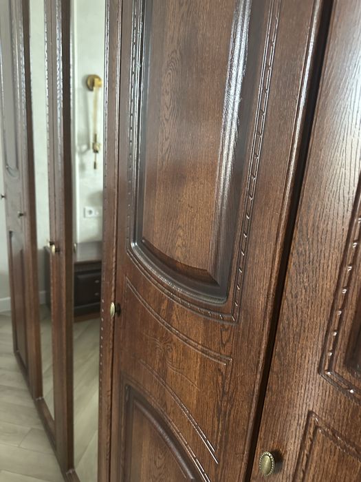 Спальный гарнитур