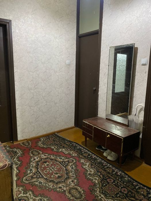 Сдаётся 1ком квартира на Чиланзаре 12квартал Загс  семье 220у.е