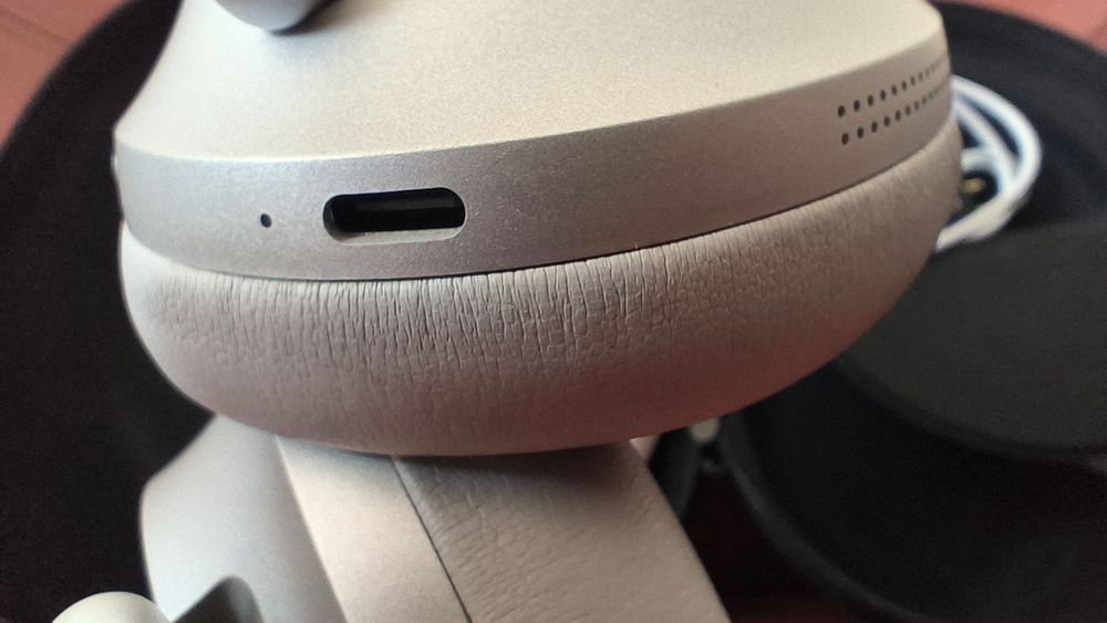 Bose NC700 - Bluetooth слушалки