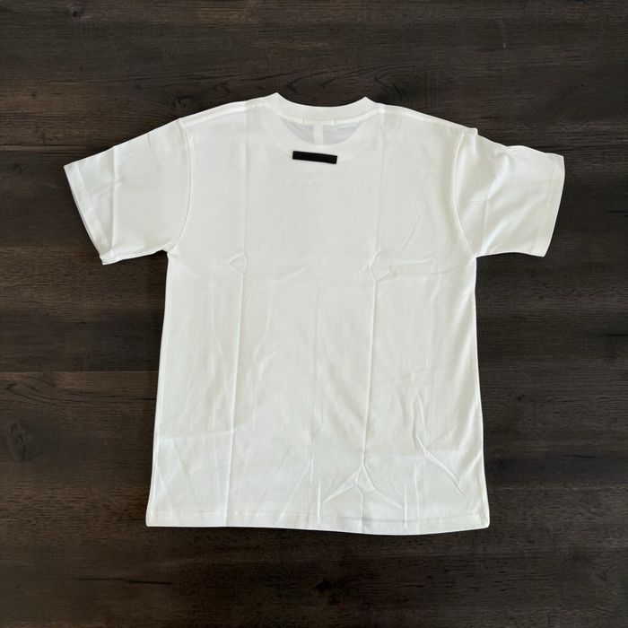 tricou essentials s