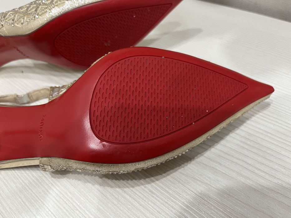 Продам туфли размер 38