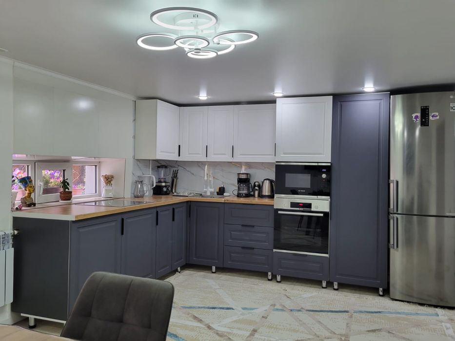 Продам хороший, кирпичный дом!