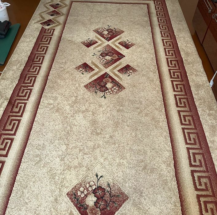 Продам  шерстяной   ковер